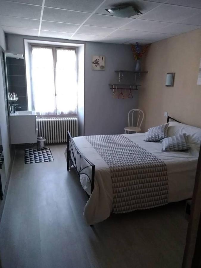 Hotel Moderne Prades-d'Aubrac 外观 照片