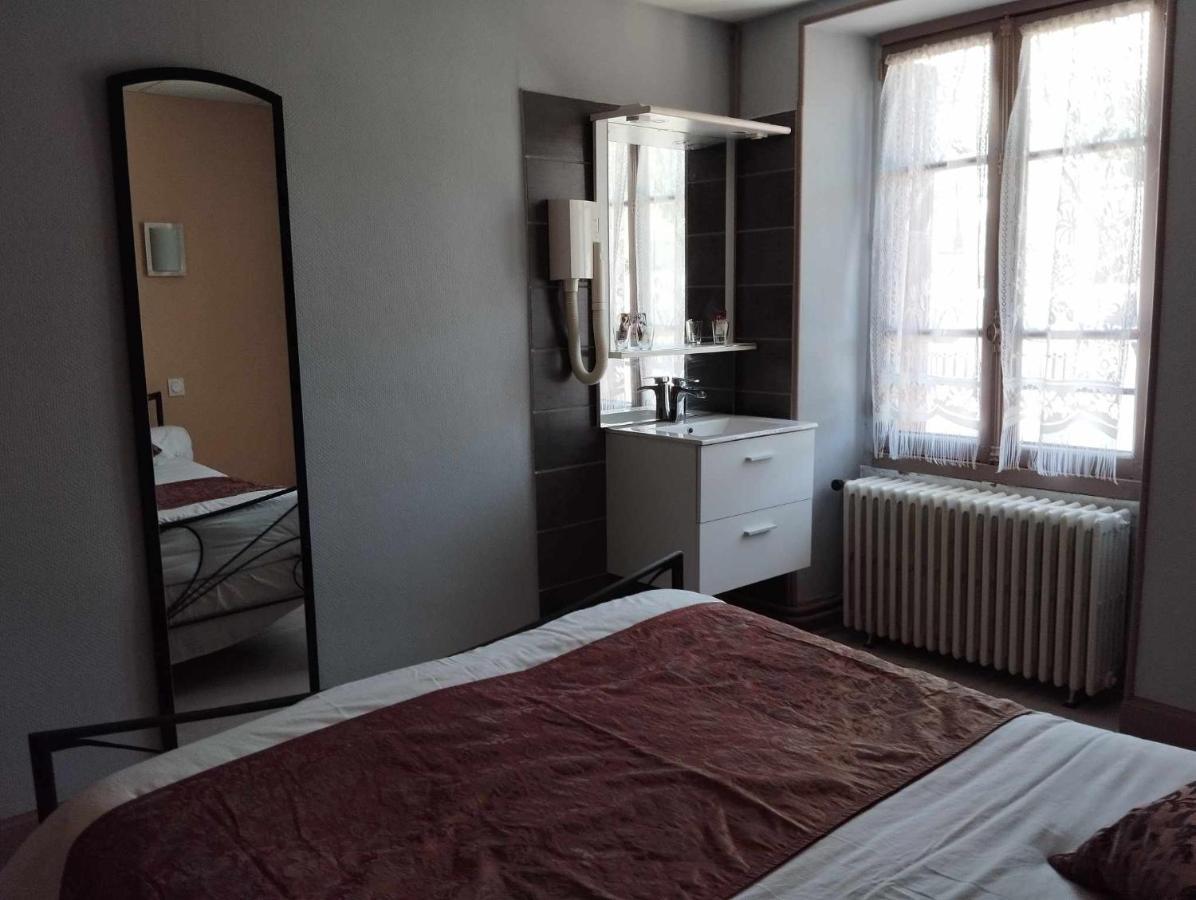 Hotel Moderne Prades-d'Aubrac 外观 照片